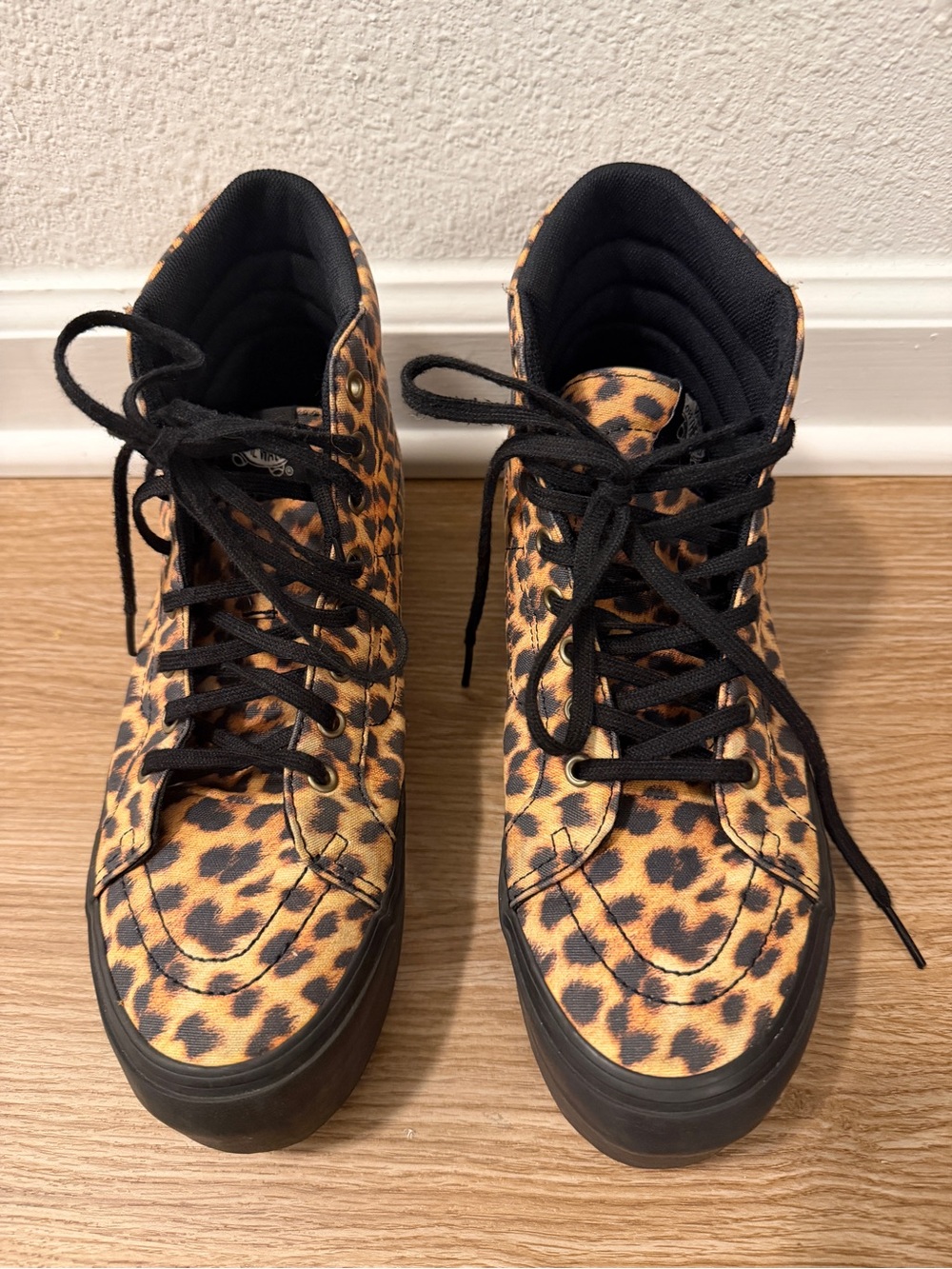 Vans Sk8-Hi Platform Leopard / Cheetah high-top sneakers